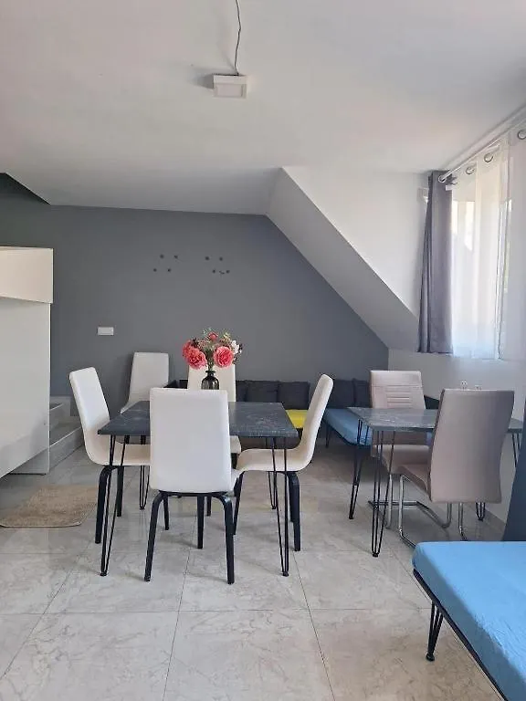 Betariel'Com Westbahnhof R Apartment Vienna Austria