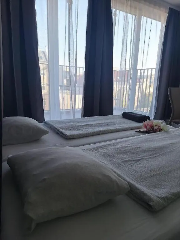 Betariel'Com Westbahnhof R Apartment Vienna 0*,  Austria