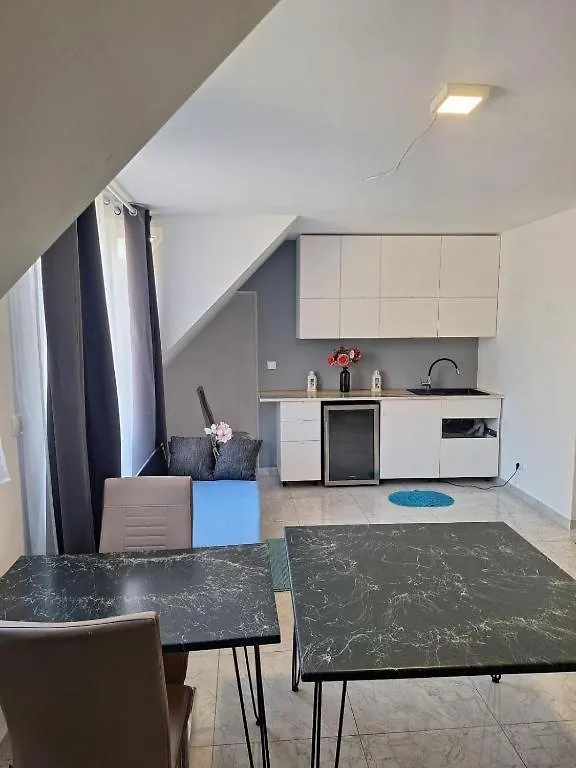 Betariel'Com Westbahnhof R Apartment Vienna